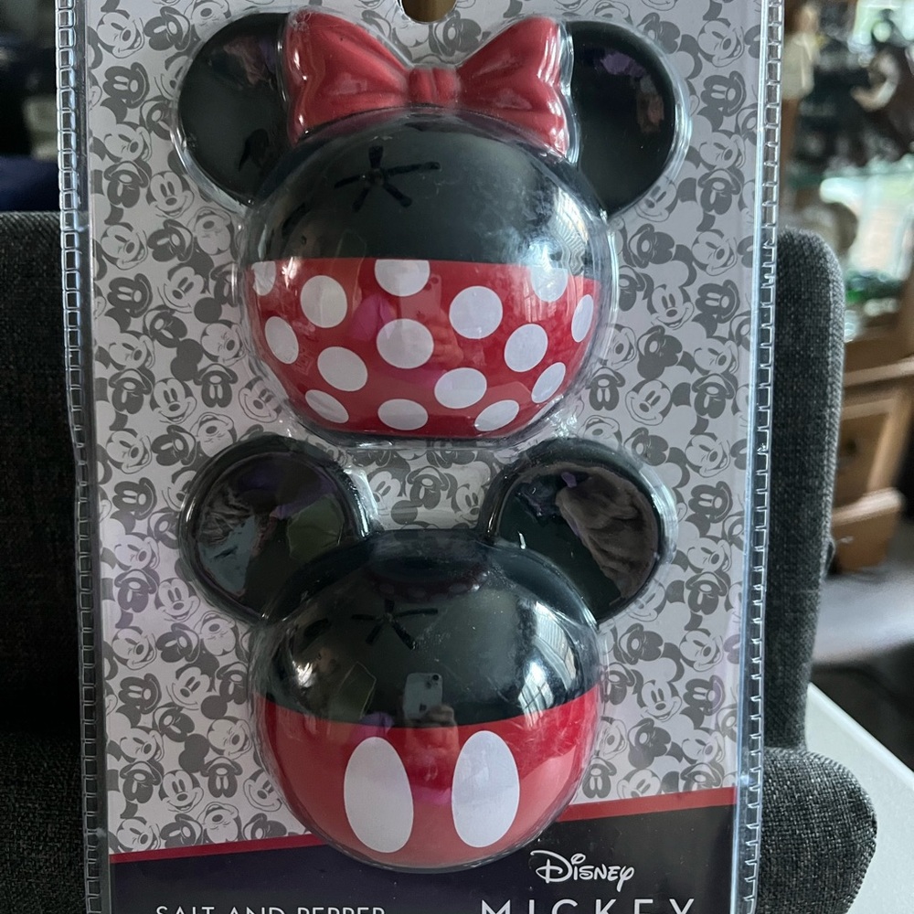 Disney Mickey Mouse Salt and Pepper Shakers. Brand new in box